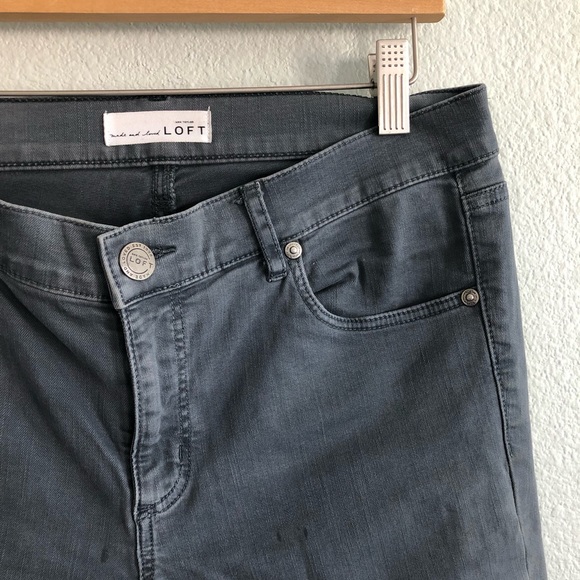 Anne Taylor Loft Grey Skinny Crop Jean. Size 28/6 - Picture 2 of 7